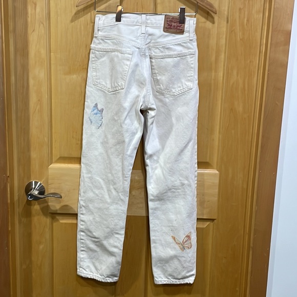 Levi’s cream jeans butterflies w24 L28 - Picture 5 of 16